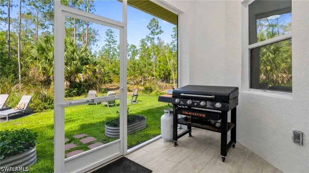 569 Desoto Boulevard S Naples FL 34117