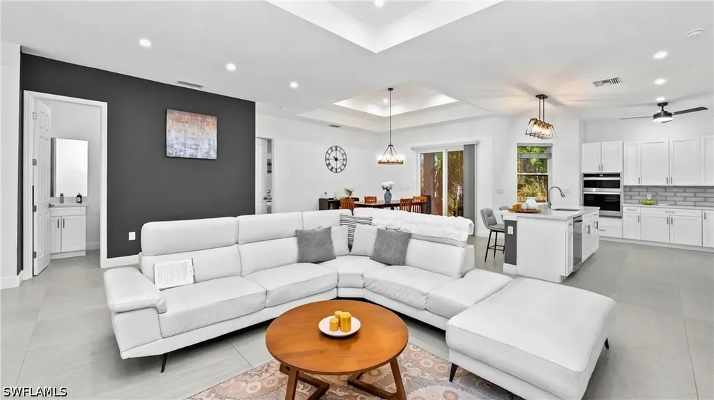 569 Desoto Boulevard S Naples FL 34117