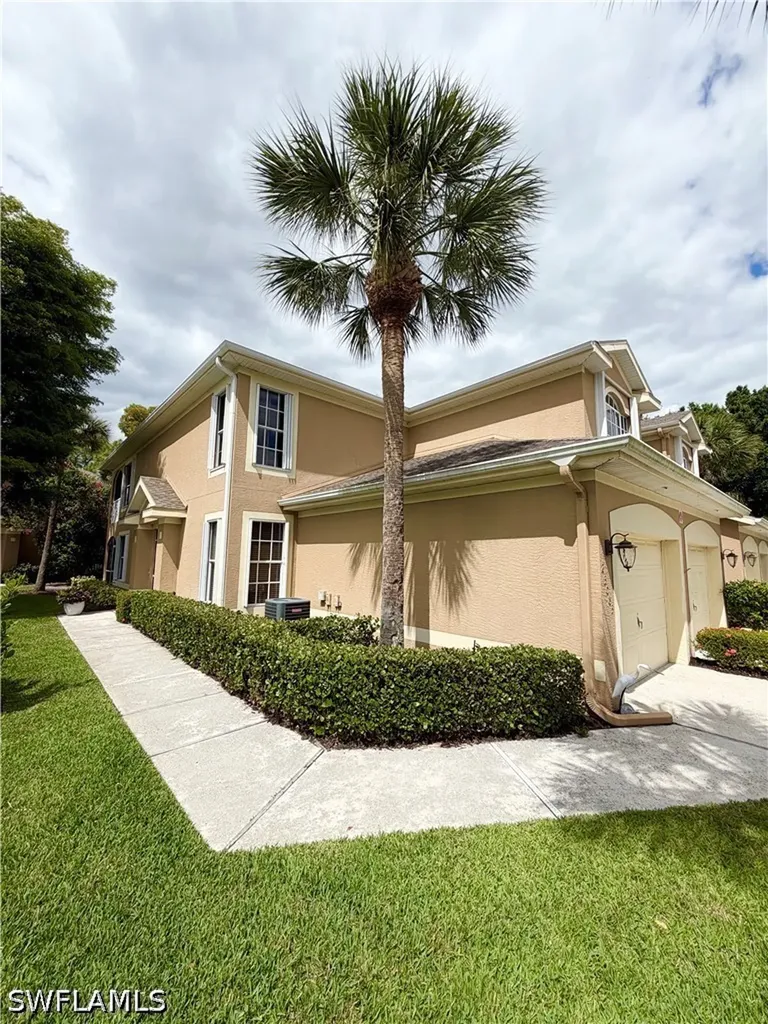 23087 Lone Oak Drive Estero FL 33928