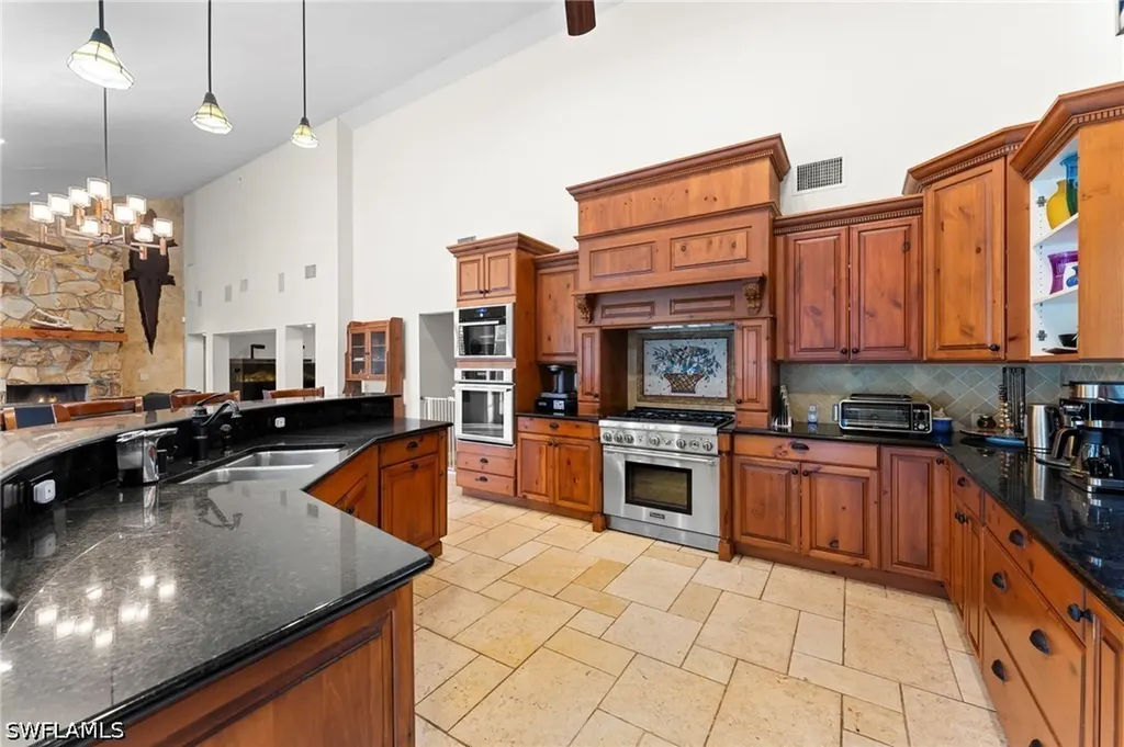 840 Jung Boulevard W Naples FL 34120