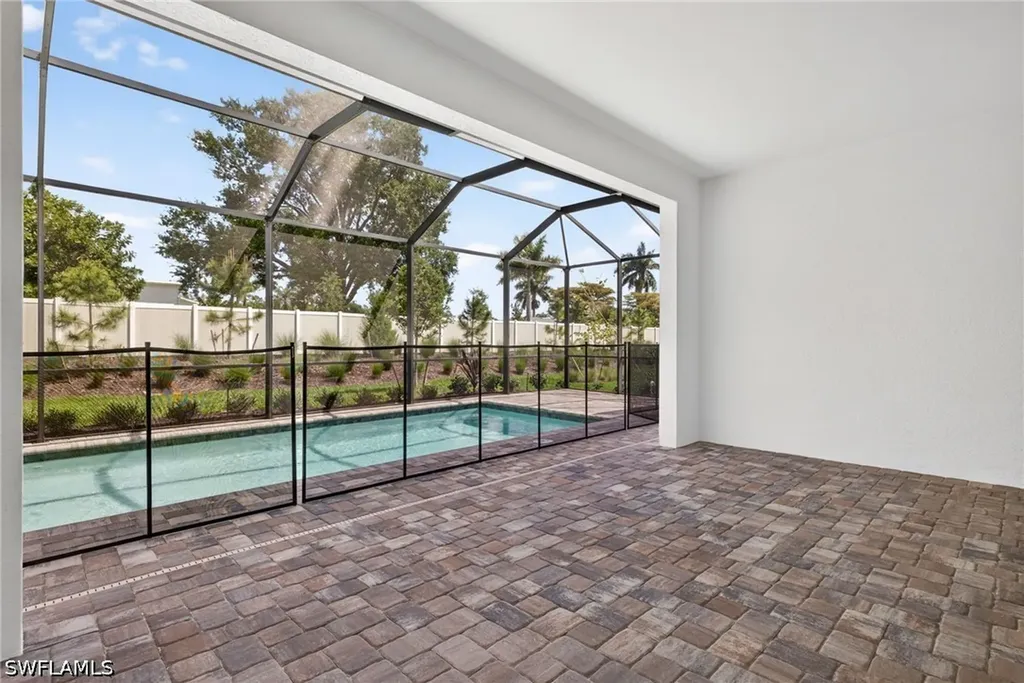 24605 Marina Del Ray Drive Bonita Springs FL 34135