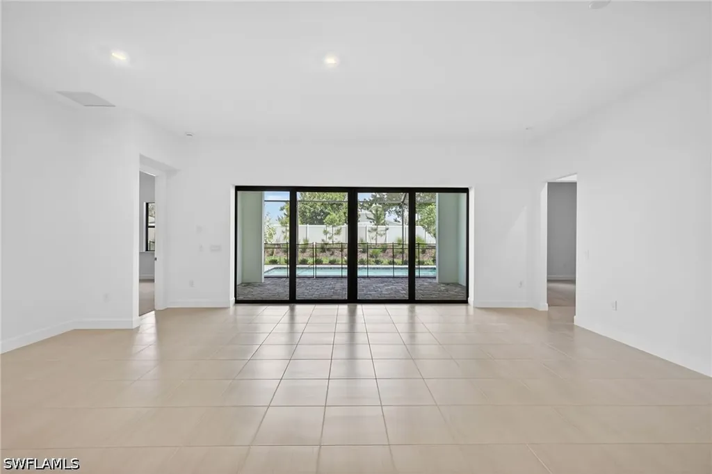 24605 Marina Del Ray Drive Bonita Springs FL 34135