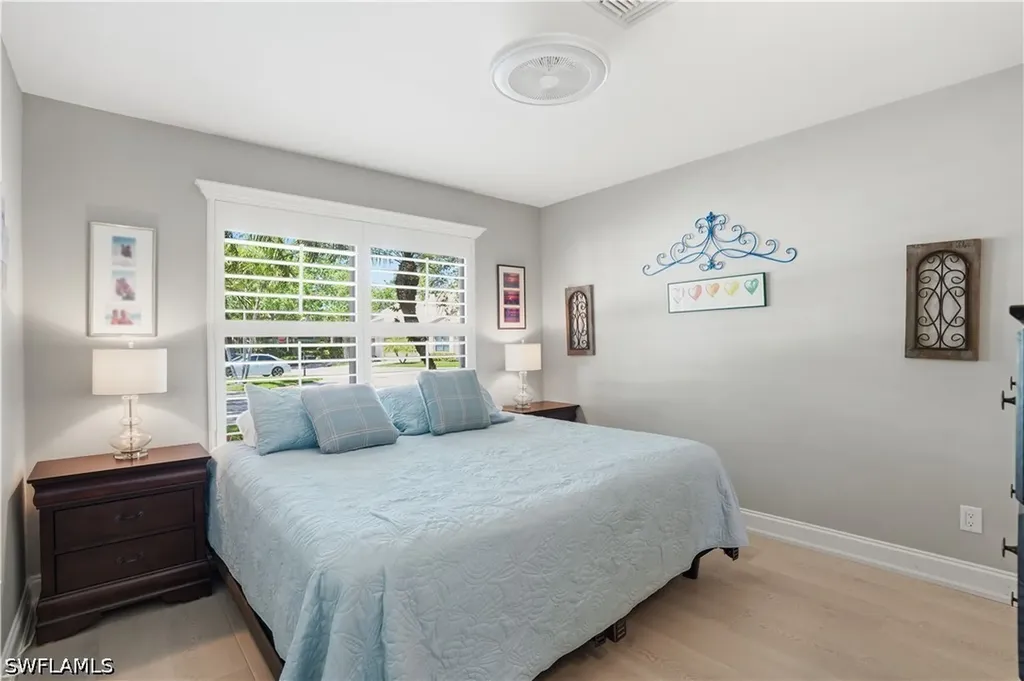 27173 Kindlewood Lane Bonita Springs FL 34134
