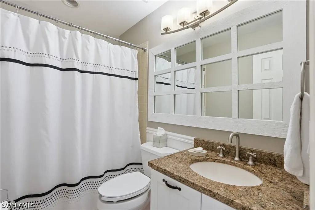 27173 Kindlewood Lane Bonita Springs FL 34134