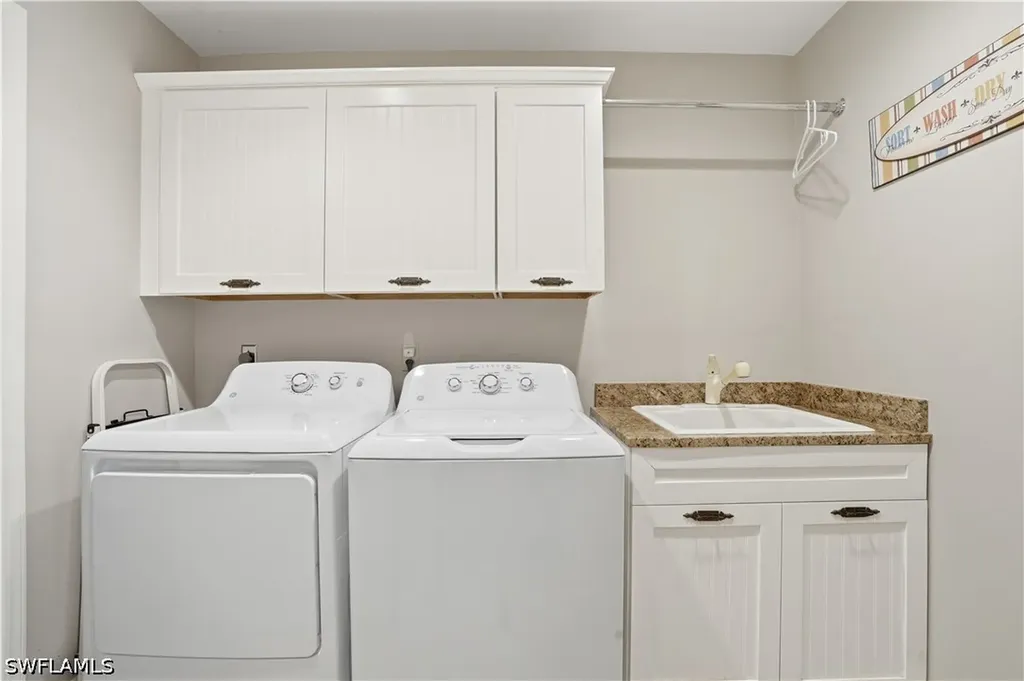 27173 Kindlewood Lane Bonita Springs FL 34134