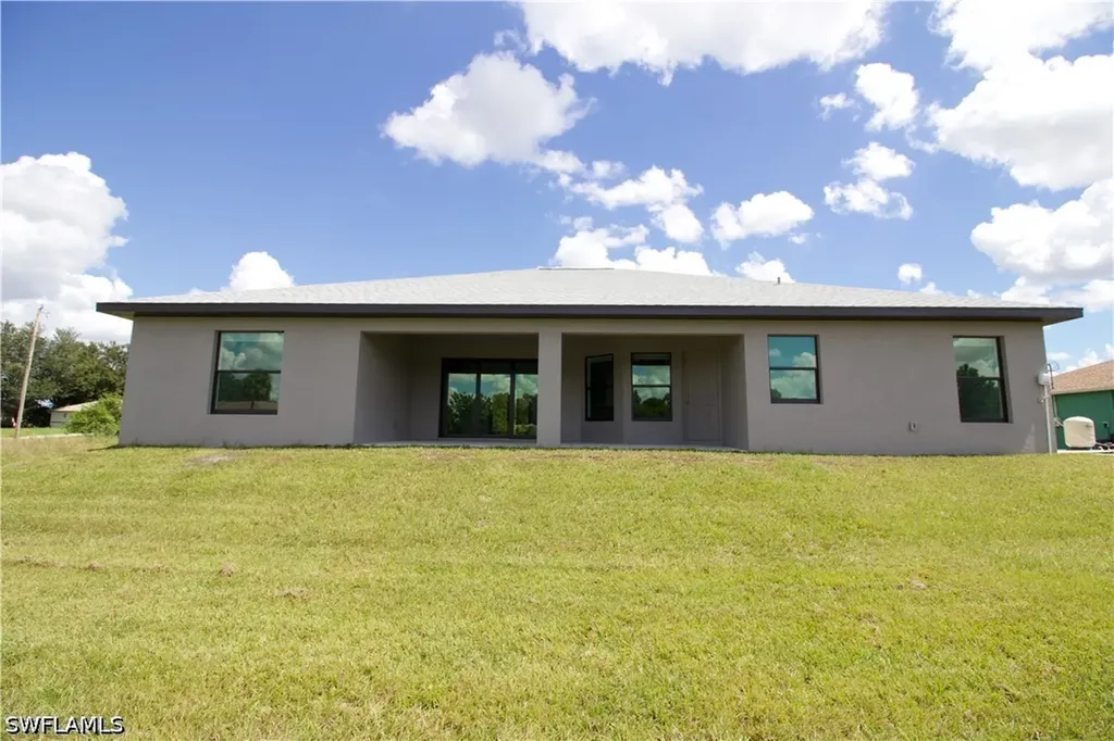 118 Parish Drive Lehigh Acres FL 33974
