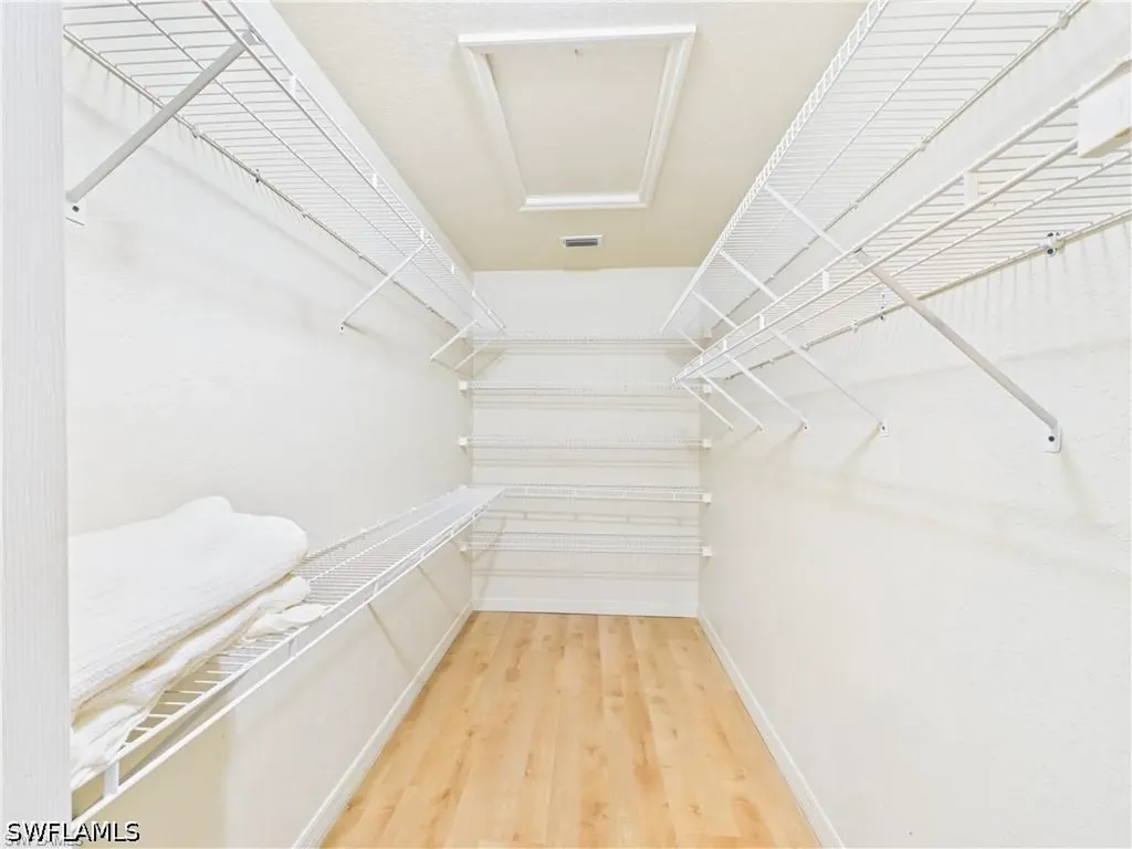 1704 Royal Circle Naples FL 34112