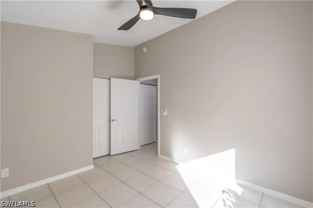 1704 Royal Circle Naples FL 34112