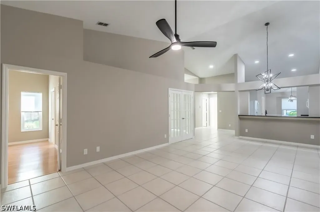 1704 Royal Circle Naples FL 34112
