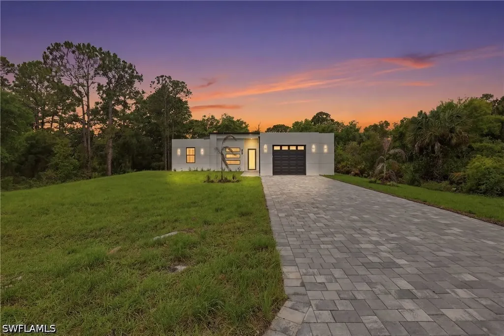 669 Windermere Drive Lehigh Acres FL 33972
