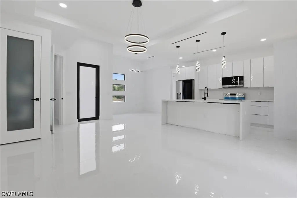 669 Windermere Drive Lehigh Acres FL 33972