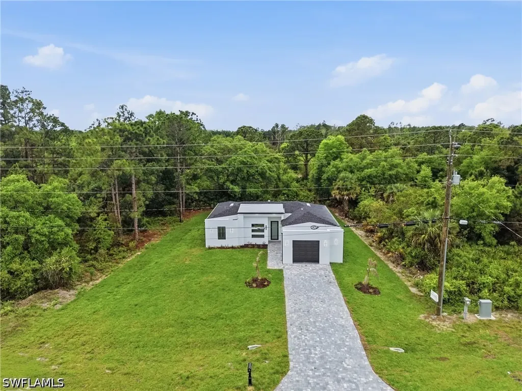 669 Windermere Drive Lehigh Acres FL 33972