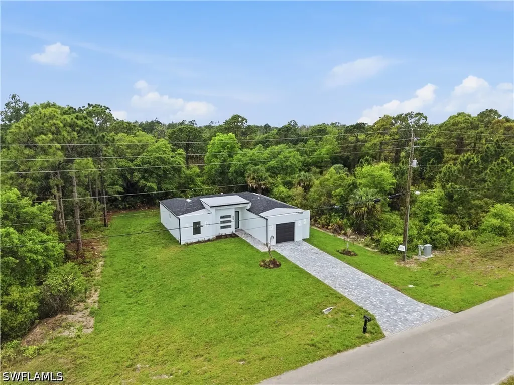 669 Windermere Drive Lehigh Acres FL 33972