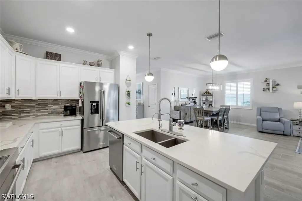 2193 Clementine Street Naples FL 34120