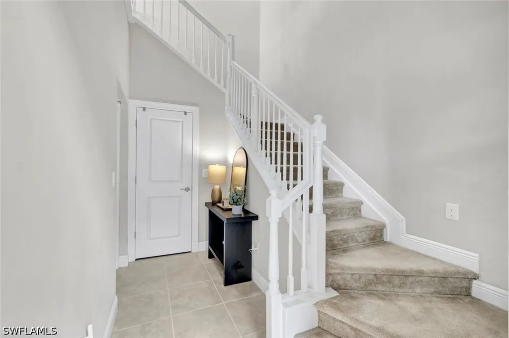 1439 Santiago Circle Naples FL 34113