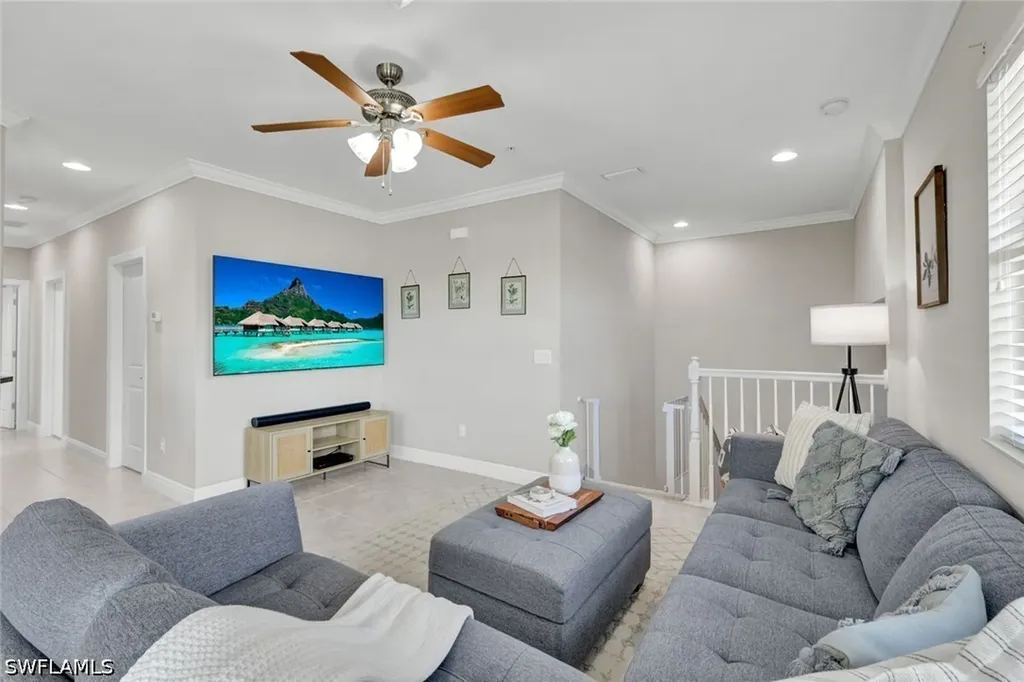 1439 Santiago Circle Naples FL 34113
