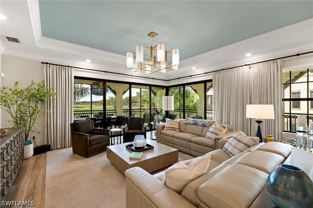 16351 Viansa Way Naples FL 34110