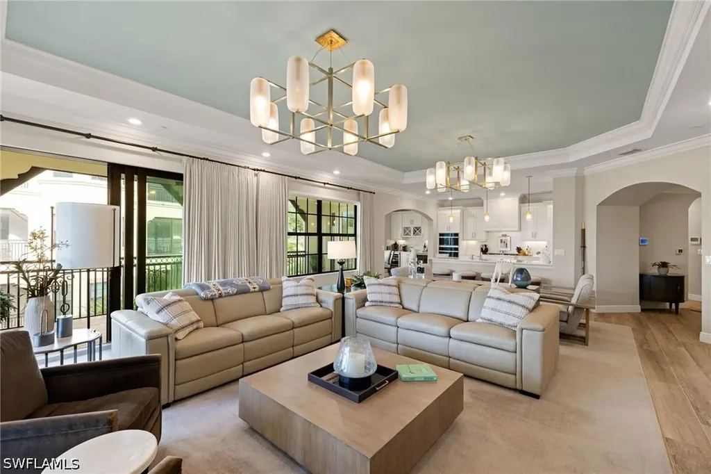 16351 Viansa Way Naples FL 34110