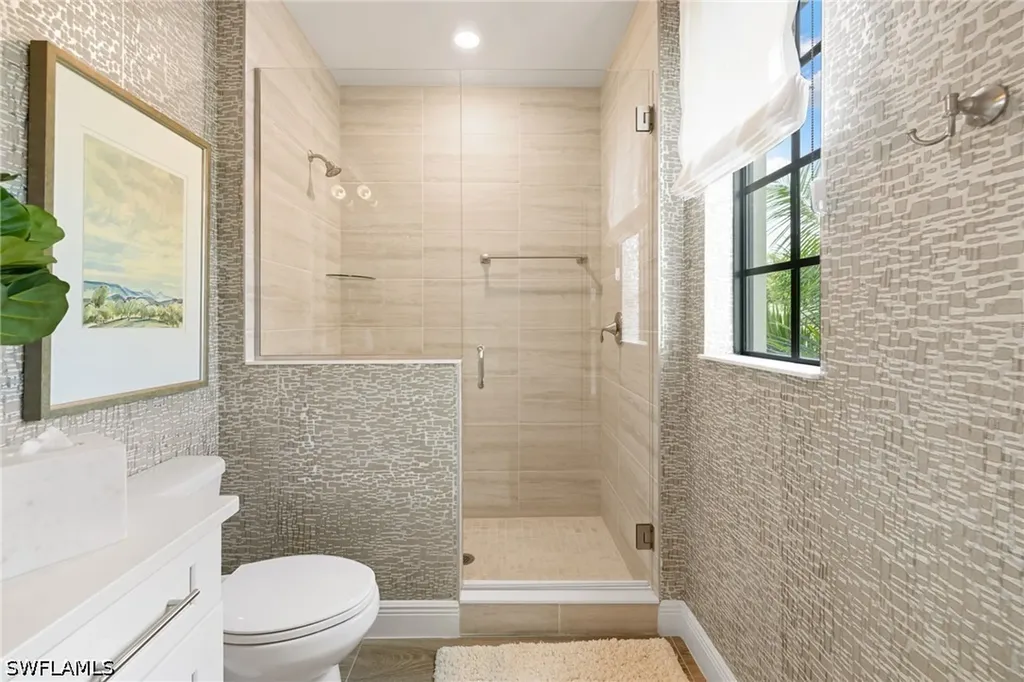 16351 Viansa Way Naples FL 34110