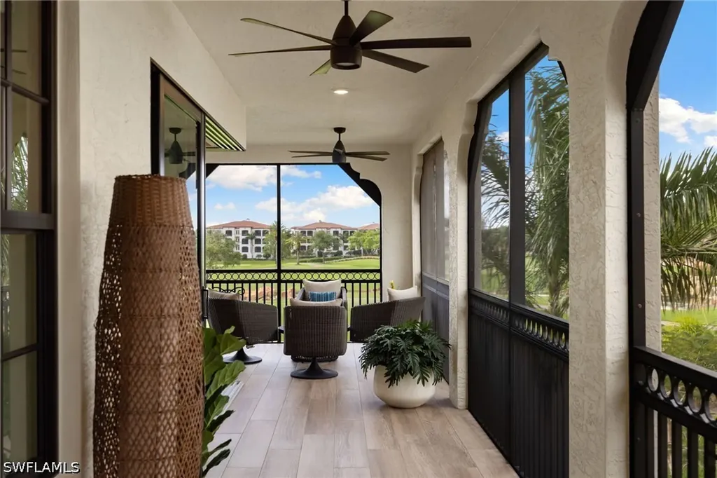 16351 Viansa Way Naples FL 34110