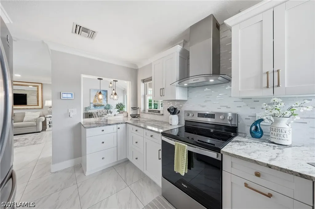 813 N Barfield Drive Marco Island FL 34145