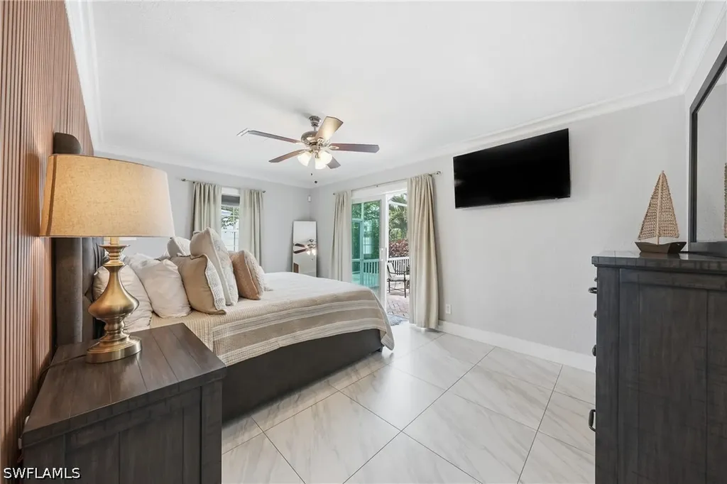 813 N Barfield Drive Marco Island FL 34145