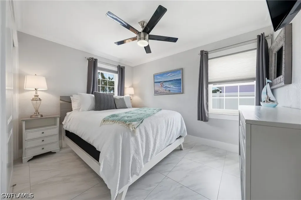 813 N Barfield Drive Marco Island FL 34145