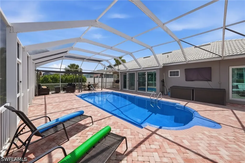 813 N Barfield Drive Marco Island FL 34145