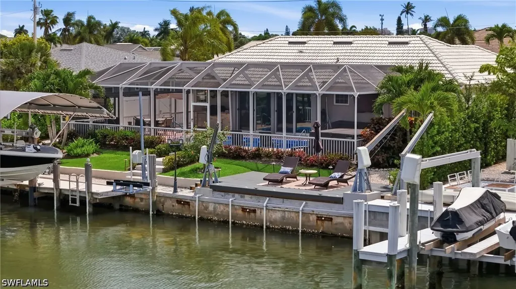 813 N Barfield Drive Marco Island FL 34145