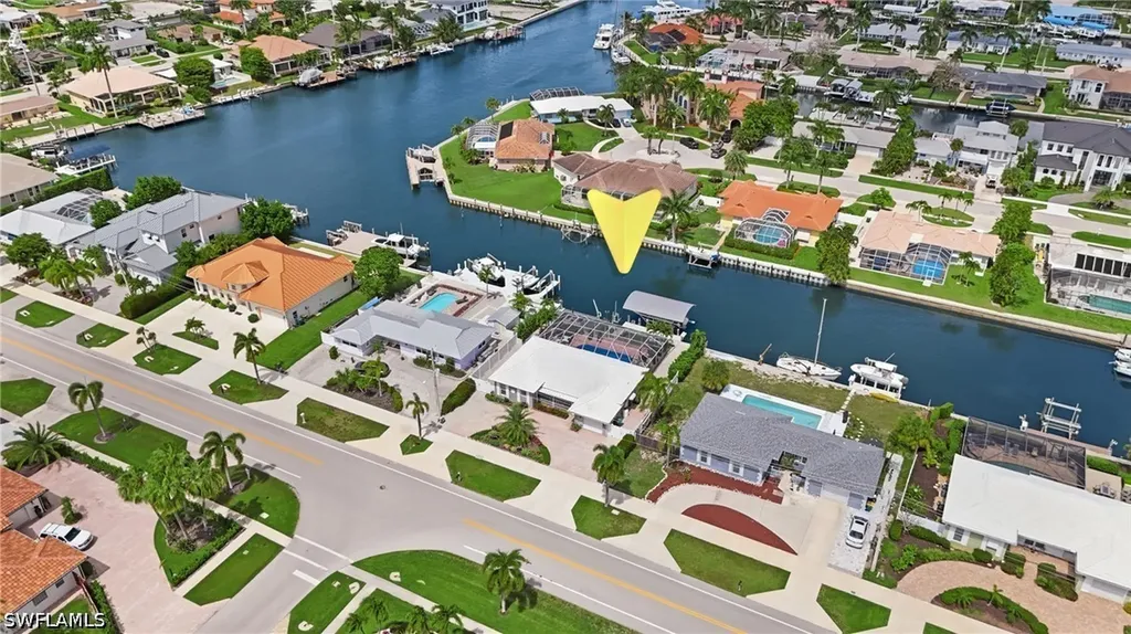 813 N Barfield Drive Marco Island FL 34145