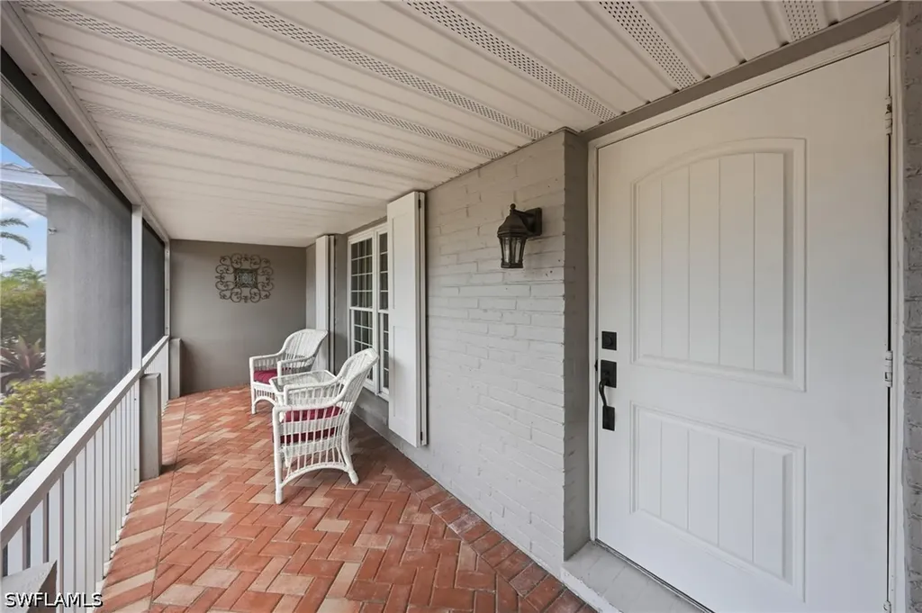 813 N Barfield Drive Marco Island FL 34145