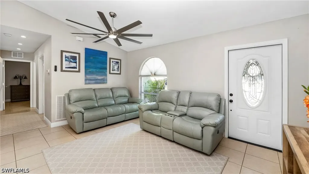 3340 2nd Avenue SE Naples FL 34117