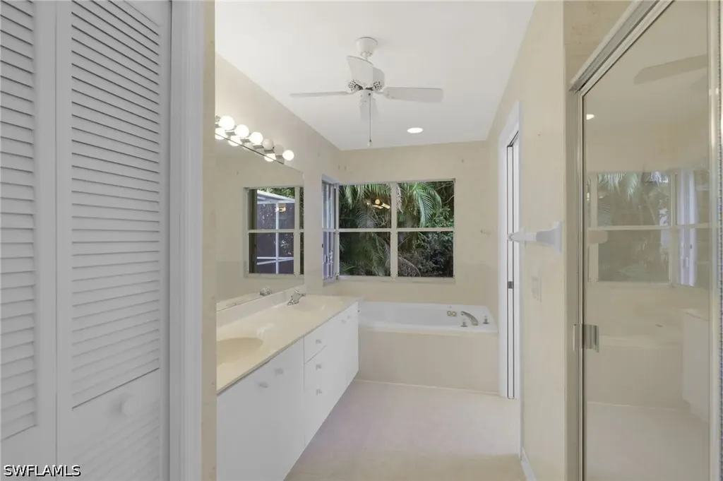 2053 E Crown Pointe Boulevard Naples FL 34112