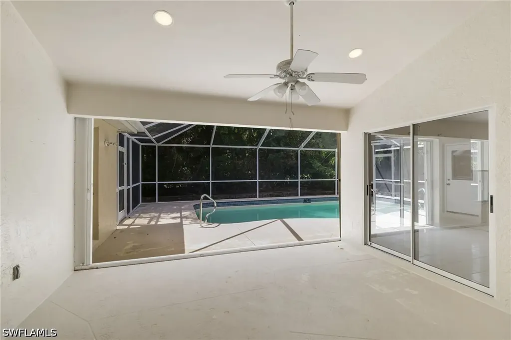 2053 E Crown Pointe Boulevard Naples FL 34112
