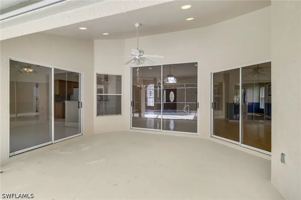 2053 E Crown Pointe Boulevard Naples FL 34112