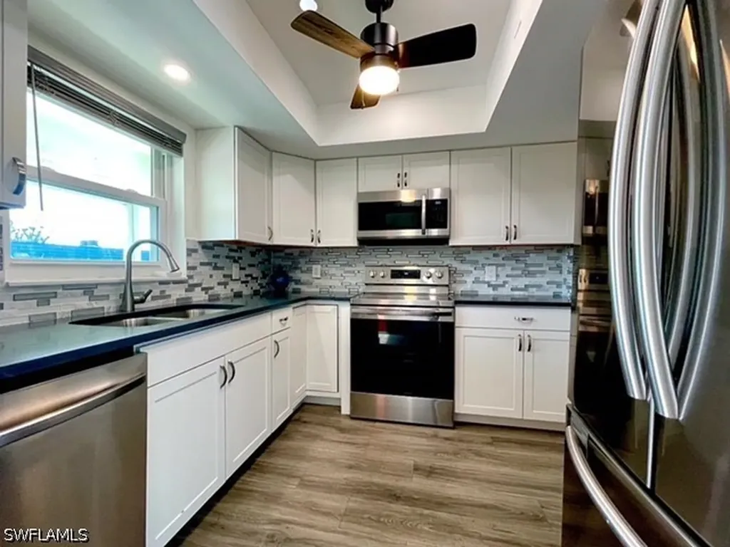 200 Valley Stream Drive Naples FL 34113