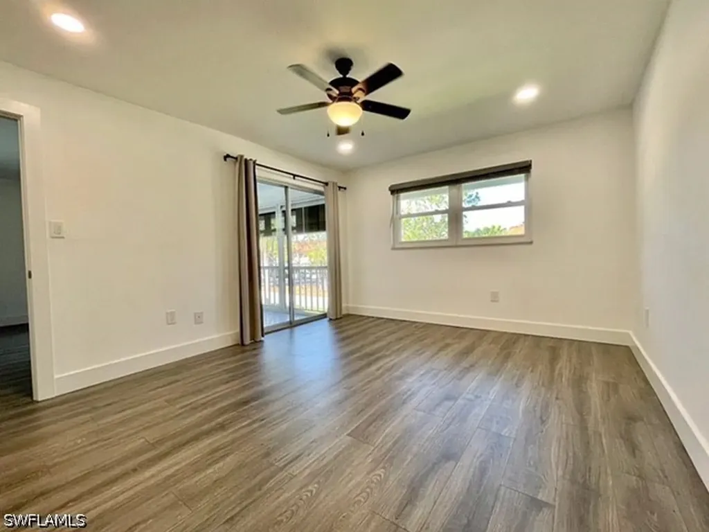 200 Valley Stream Drive Naples FL 34113