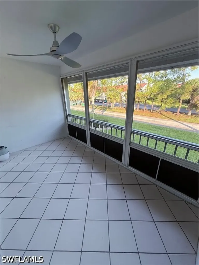 200 Valley Stream Drive Naples FL 34113