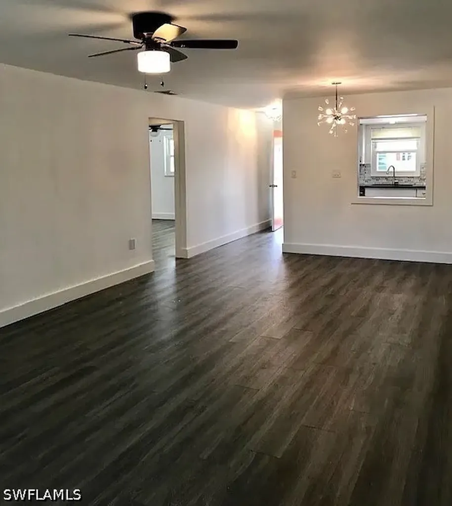 200 Valley Stream Drive Naples FL 34113