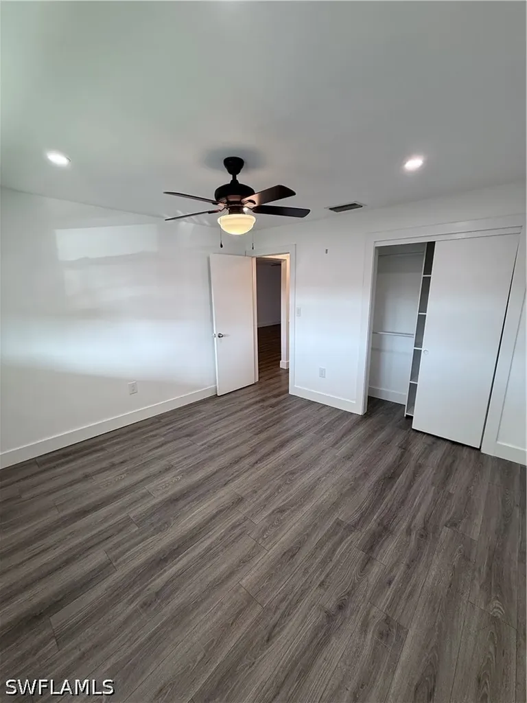 200 Valley Stream Drive Naples FL 34113