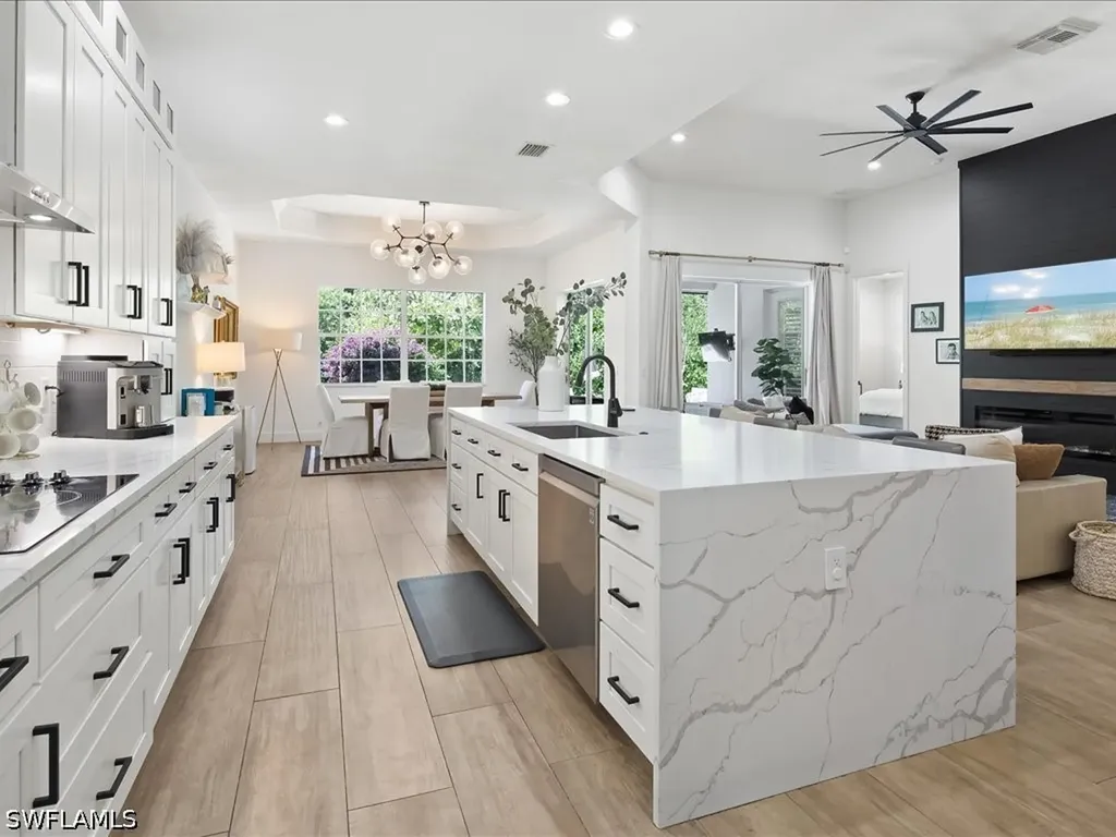 16196 Parque Lane Naples FL 34110
