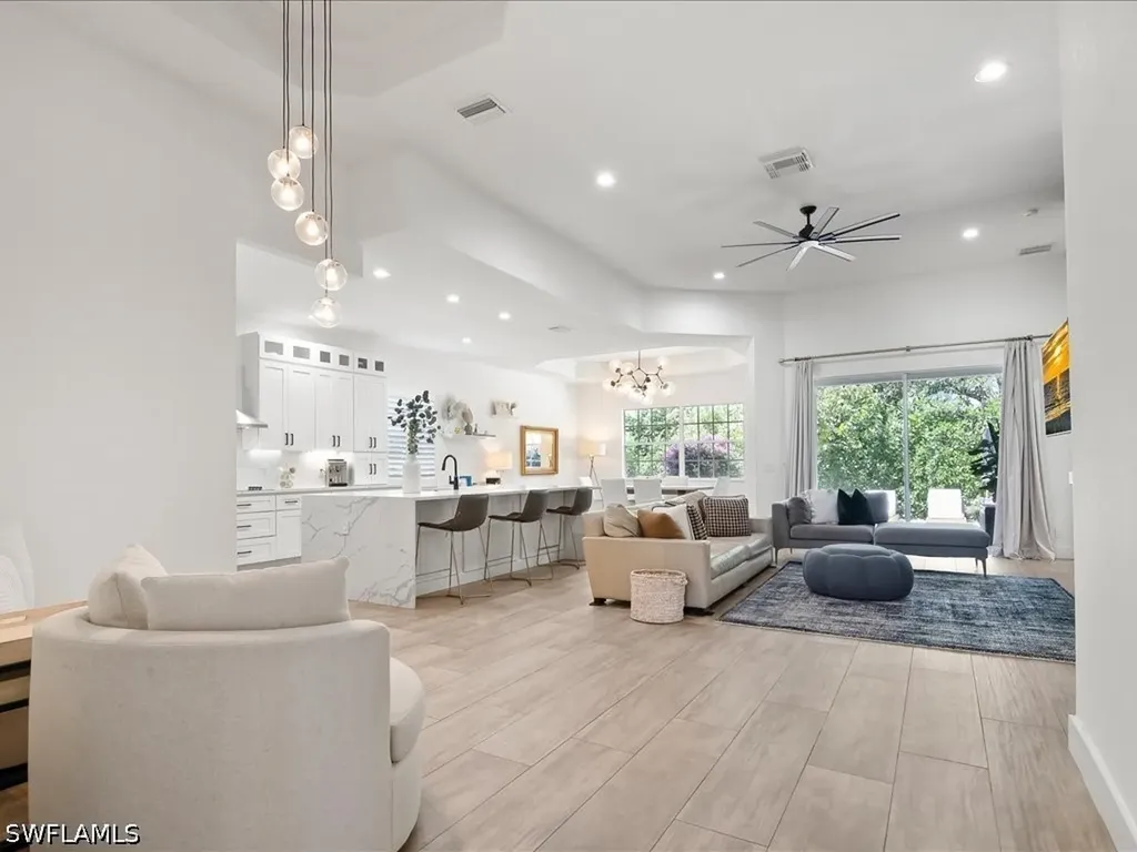 16196 Parque Lane Naples FL 34110