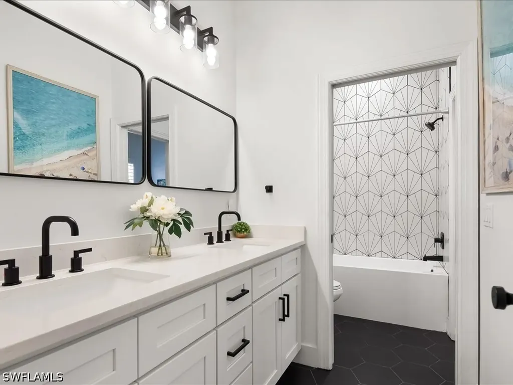 16196 Parque Lane Naples FL 34110