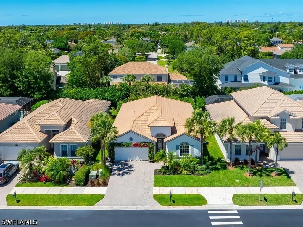 16196 Parque Lane Naples FL 34110