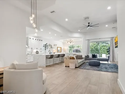 16196 Parque Lane Naples FL 34110