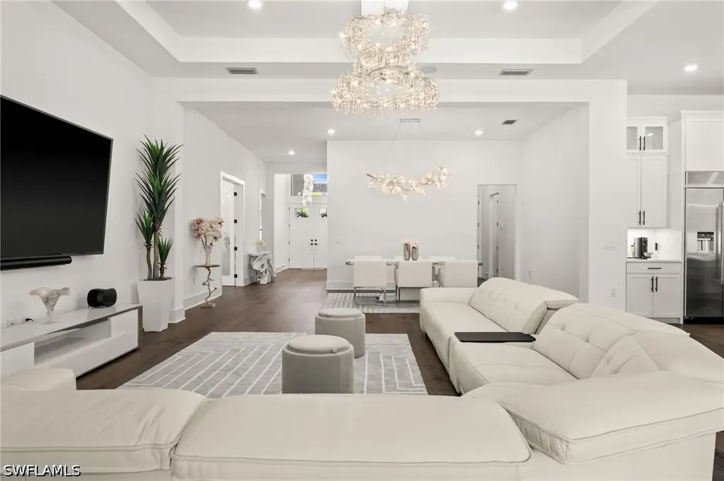 16201 Verilyn Circle Naples FL 34110