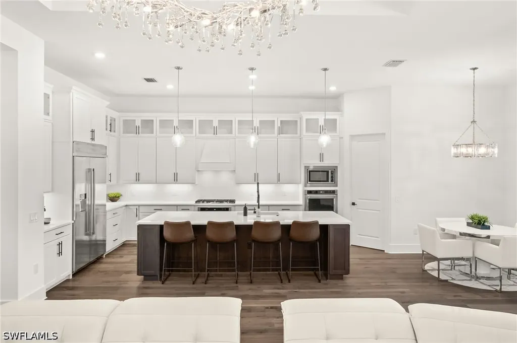 16201 Verilyn Circle Naples FL 34110