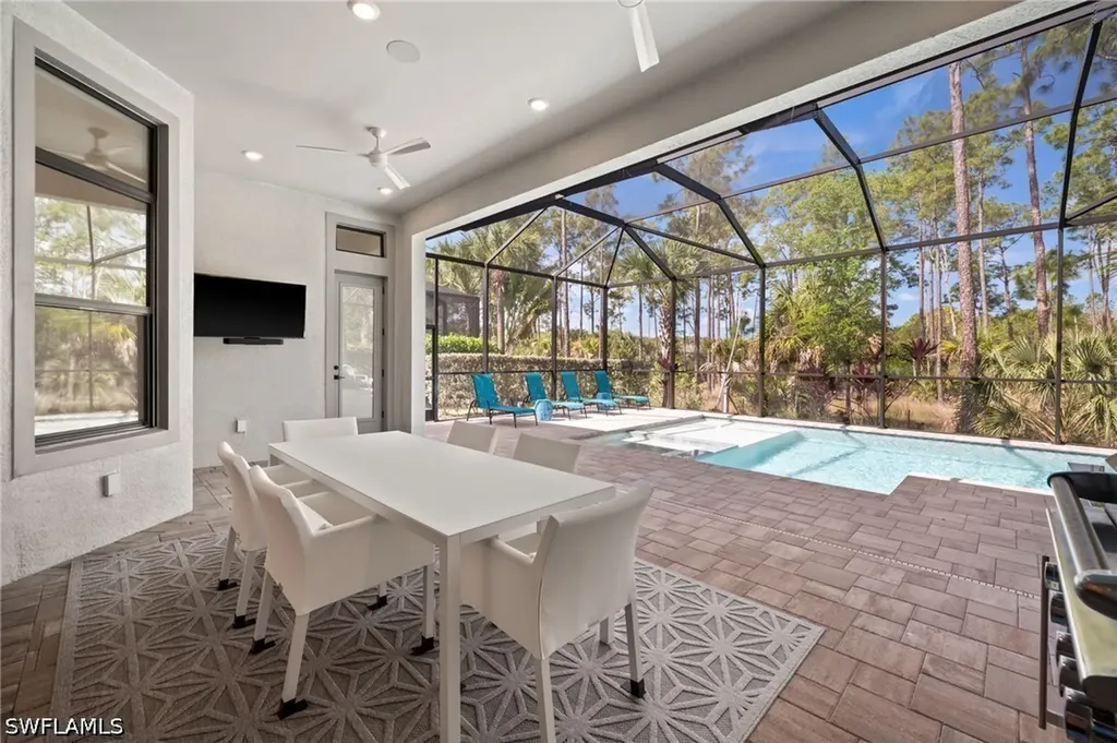 16201 Verilyn Circle Naples FL 34110