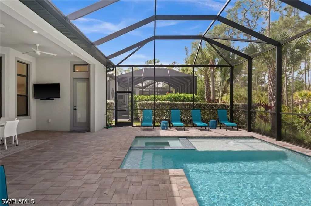 16201 Verilyn Circle Naples FL 34110