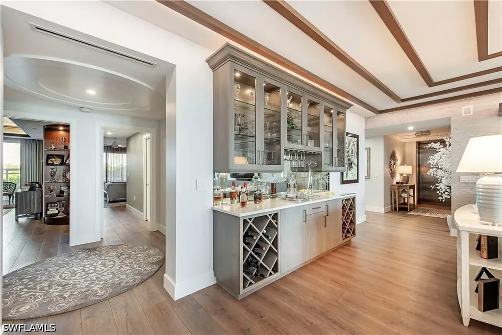 13915 Old Coast Road Naples FL 34110